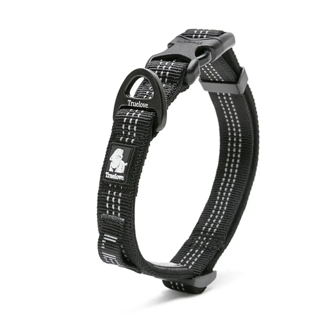 Collier réfléchissant Truelove en nylon avec bandes reflet pour chien noir