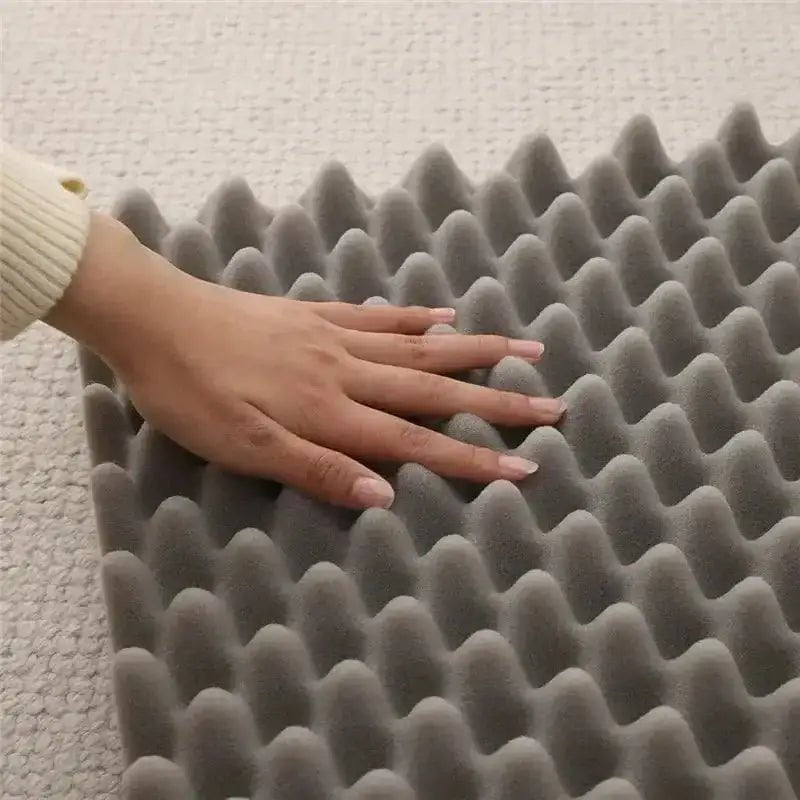 Graisse d’œuf gris pour le lit moelleux pour chien avec bords confortables