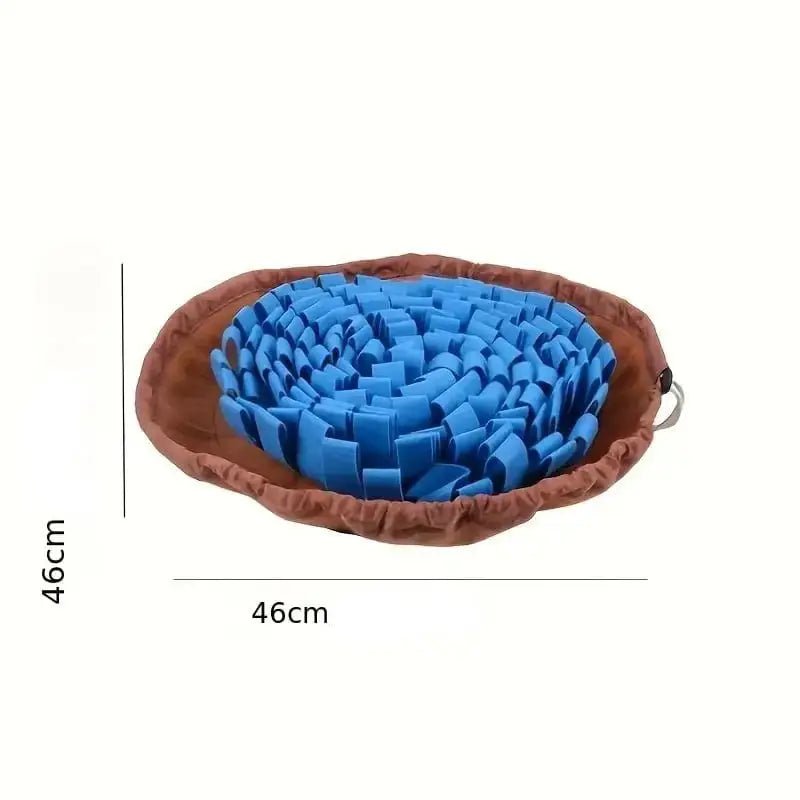 Alt text : Tapis de fouille pour chien rond en tissu bleu et marron, anti-glouton
