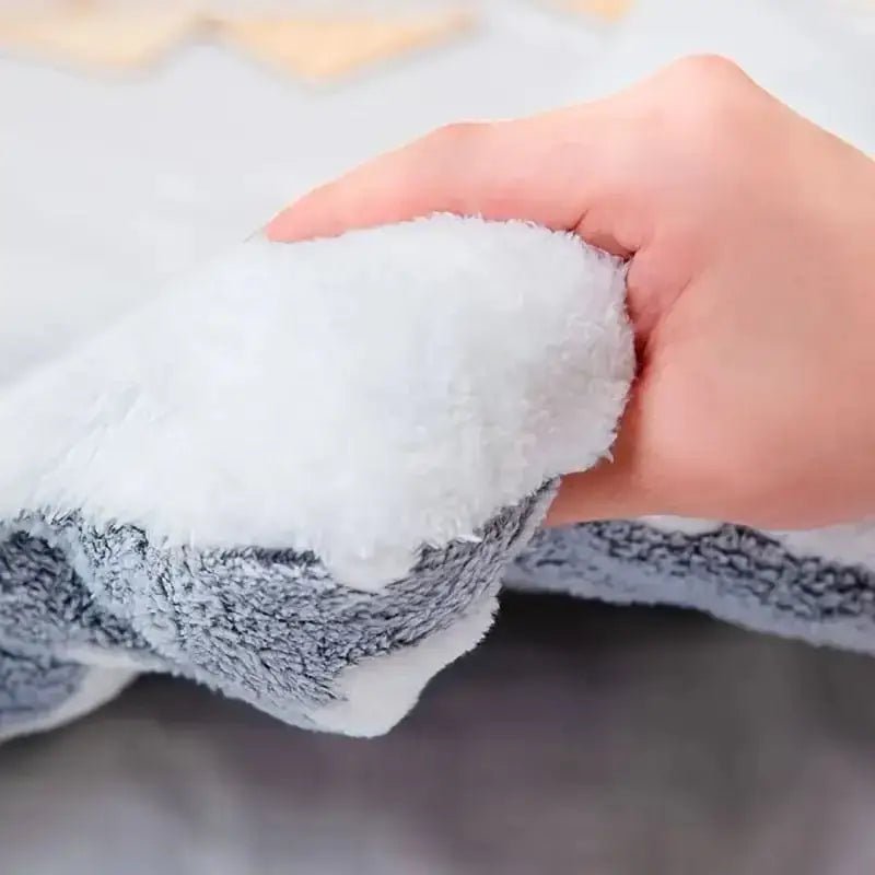 Tapis matelassé pour chien à poser au sol en tissu moelleux et lavable intérieur