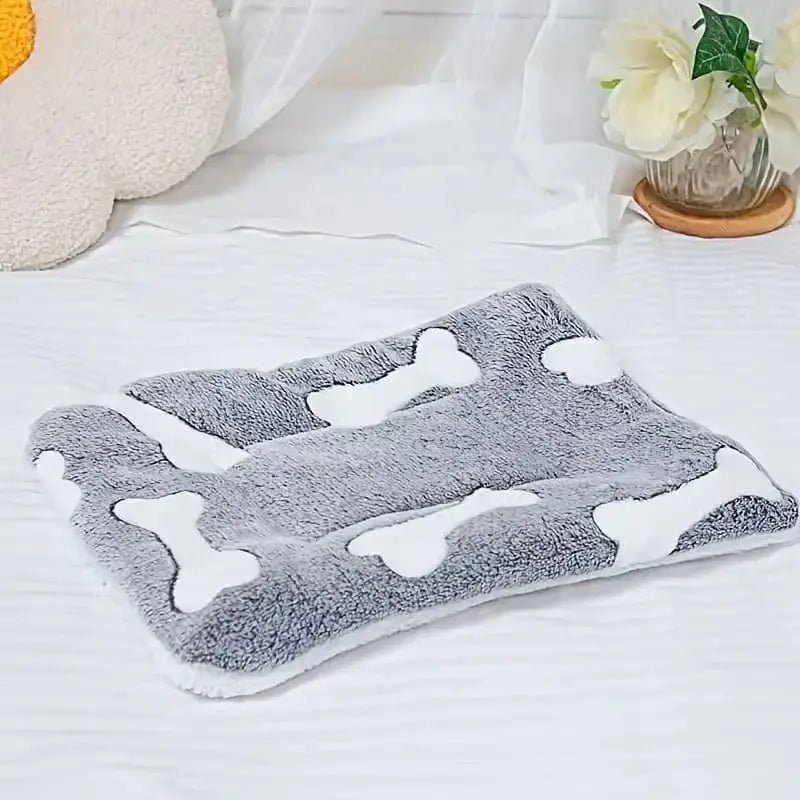 Tapis moelleux pour chien intérieur avec motif os blanc, facile à nettoyer et rembourré