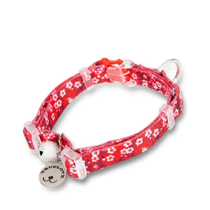 Collier pour petit chien floral avec grelot, plaque personnalisable et motif floral