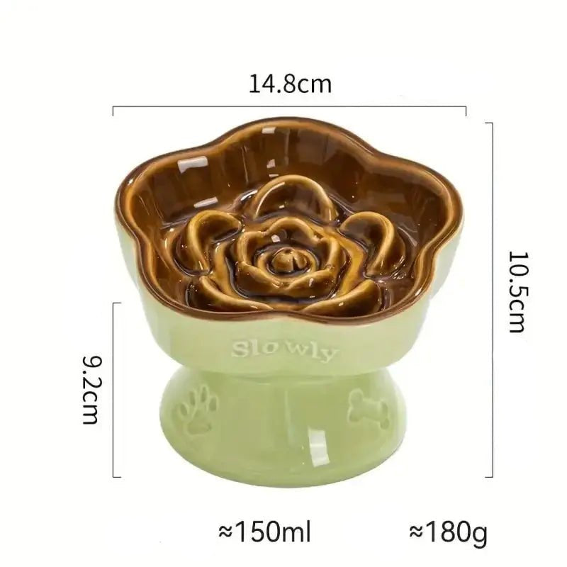 Alt text d’une gamelle anti glouton surélevée en céramique pour chien avec motif fleur