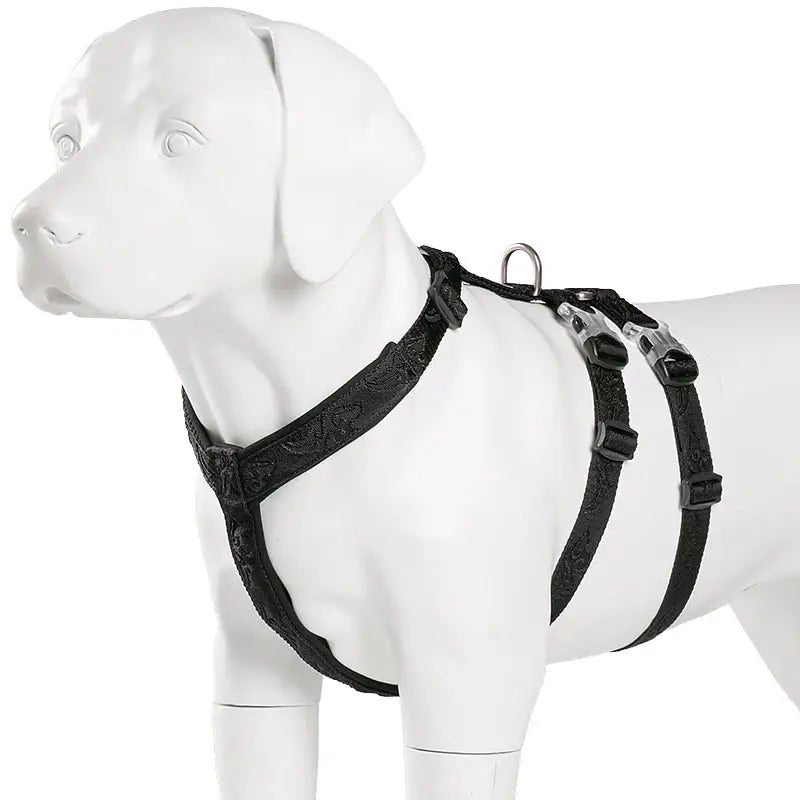 Harnais pour chien Truelove en H sur mannequin blanc, sécurité maximale et confort