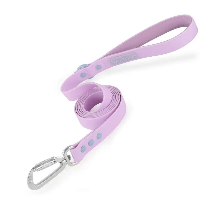 Laisse pour chien Wolfone en PVC avec mousqueton automatique pour moyens chiens