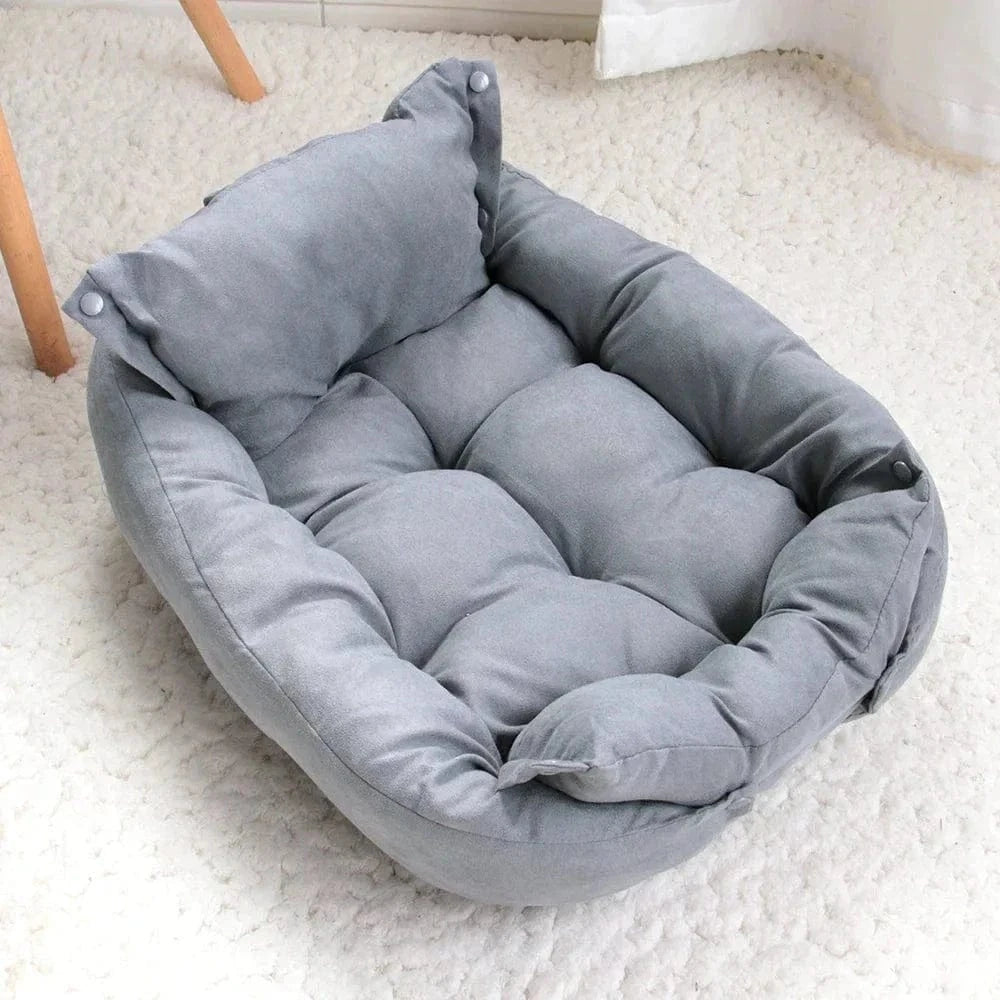 Lit multifonction gris avec couverture amovible, parfait pour petite à moyenne taille