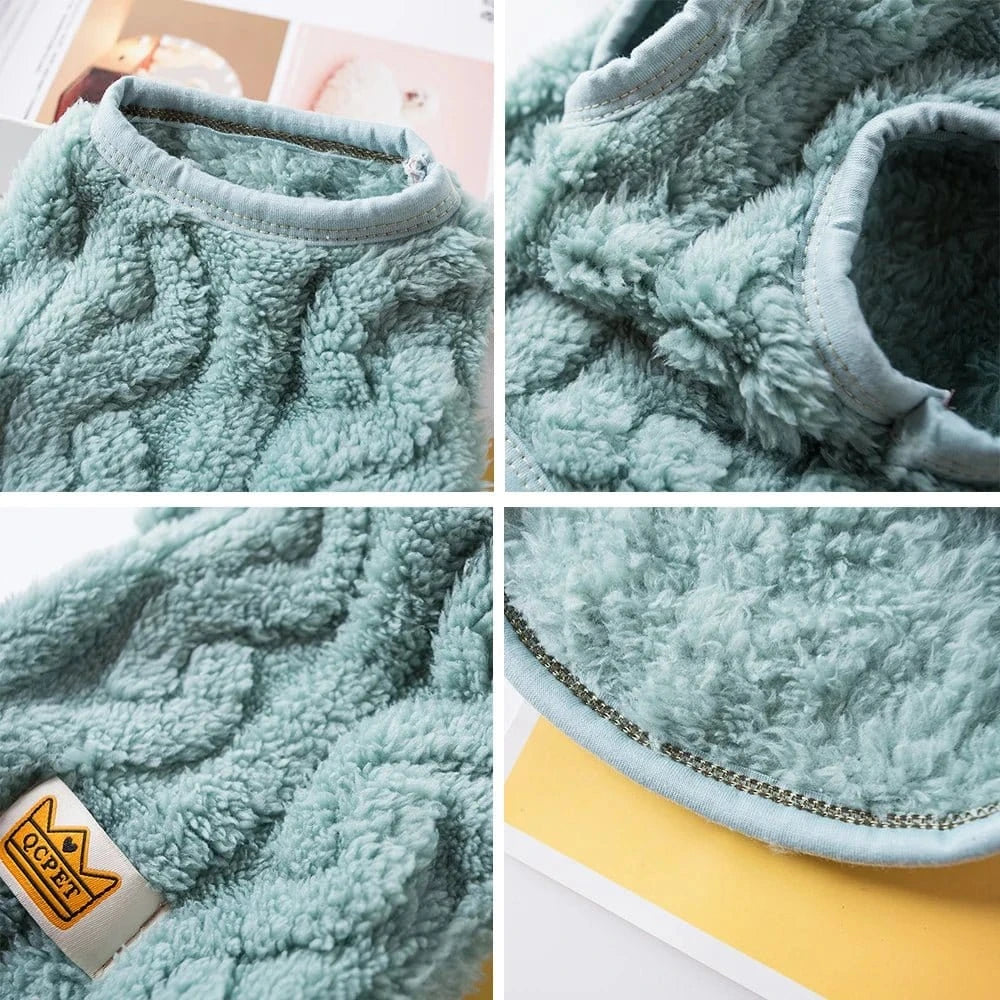 Sweat chaud turquoise pour petit chien, idéal aussi pour chats nus tout l’hiver